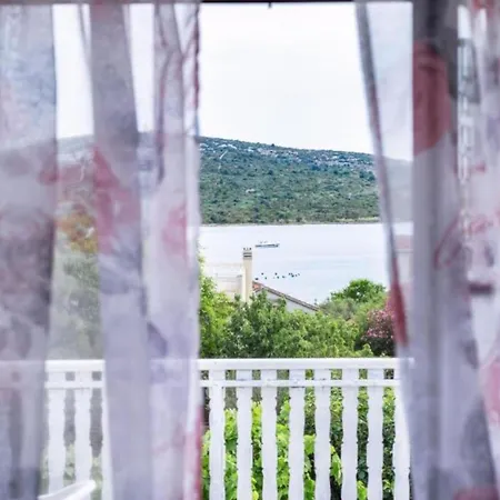 Appartamento Adriatic Heart Luxury Pirovac